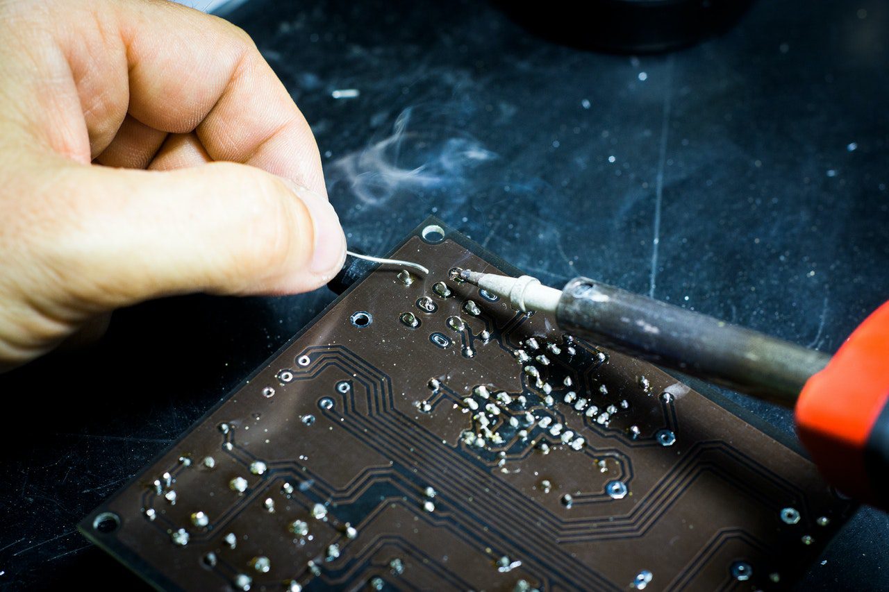 process of circuit board etching
